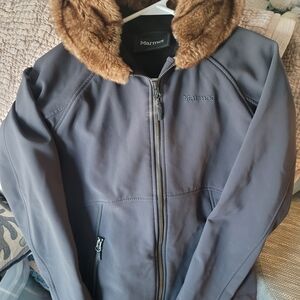 Marmot Gray Jacket with Faux Fur Collar Excellent Used Condition
